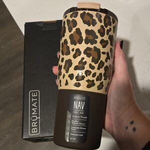New! BrüMate Leopard Latte NAV 25oz
